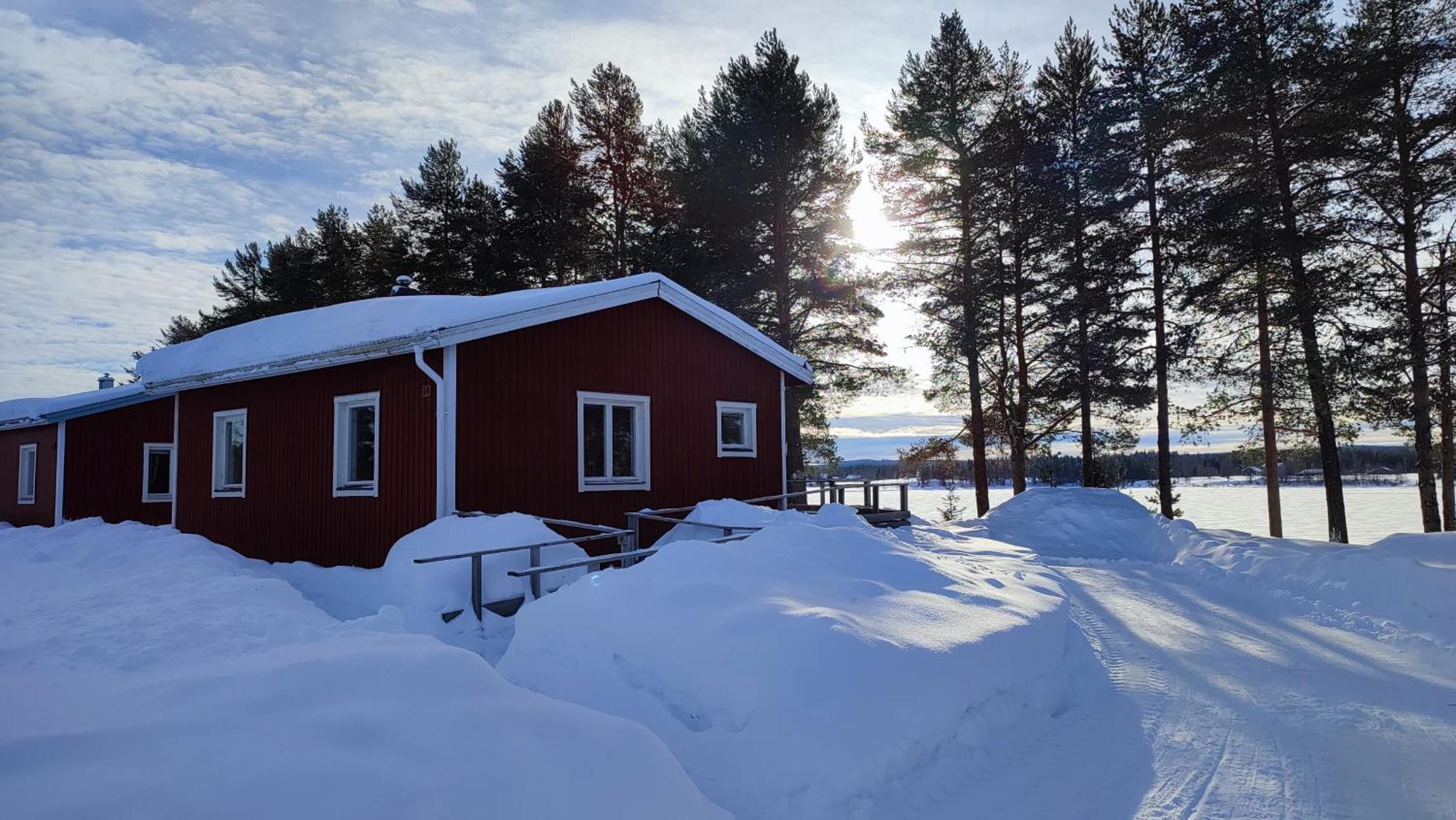 Fritidshus - Cottage - Holiday House - Soluppgang Blattniksele Экстерьер фото